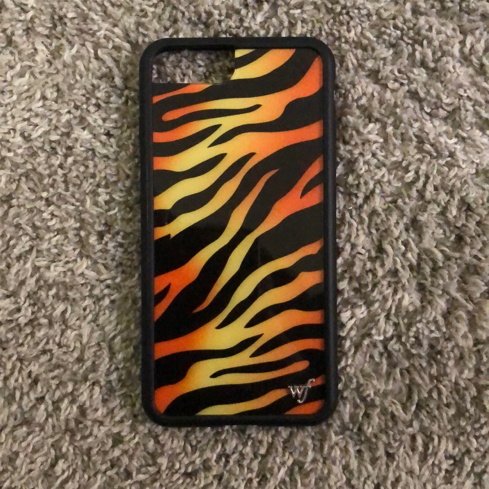 Wildflower Tiger Printed iPhone 8 Plus Case